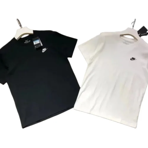 Nike T-shirt