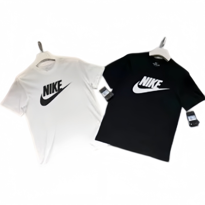 Nike T-shirt