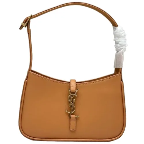 YSL lE5A7