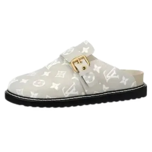 LV Cosy Cosy